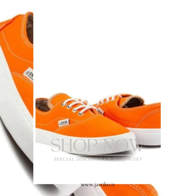 Vans کلاسیک نارنجی : چگونه می‌ توان از این مدل برای ایجاد استایلی متفاوت استفاده کرد ؟